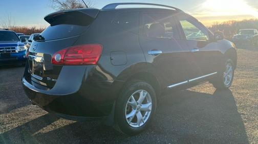 2011 Nissan Rogue SV
