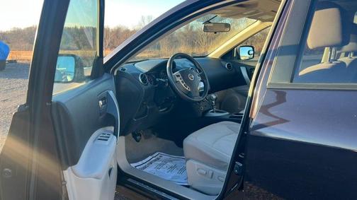 2011 Nissan Rogue SV