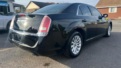 2012 Chrysler 300 S