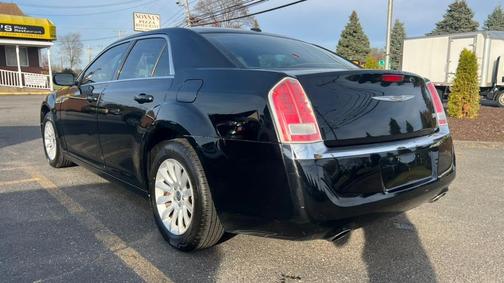 2012 Chrysler 300 S