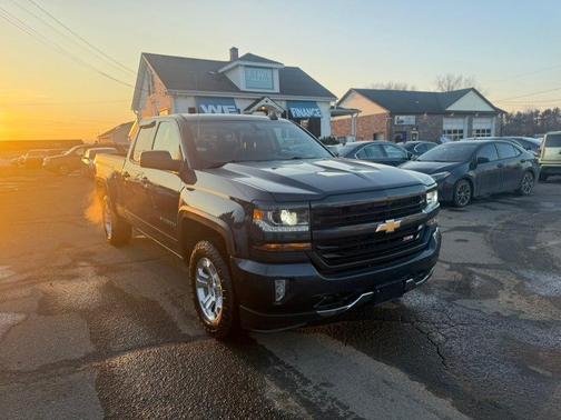 2017 Chevrolet Silverado 1500 2LT