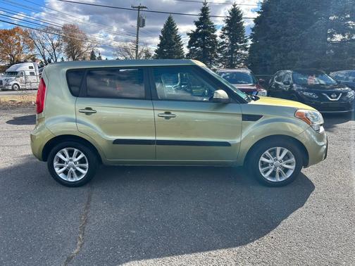 2012 Kia Soul +