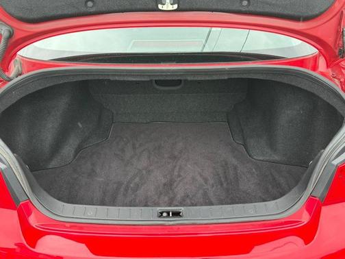 Vibrant Red 2011 INFINITI G37x Base