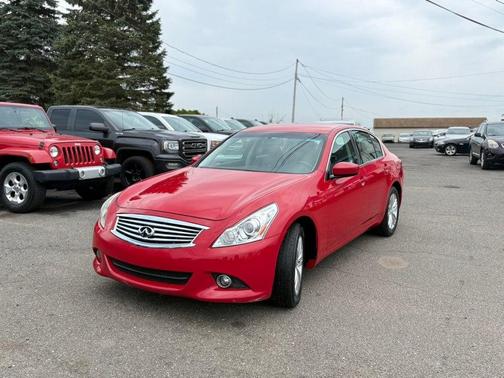 Vibrant Red 2011 INFINITI G37x Base