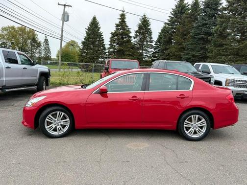 Vibrant Red 2011 INFINITI G37x Base