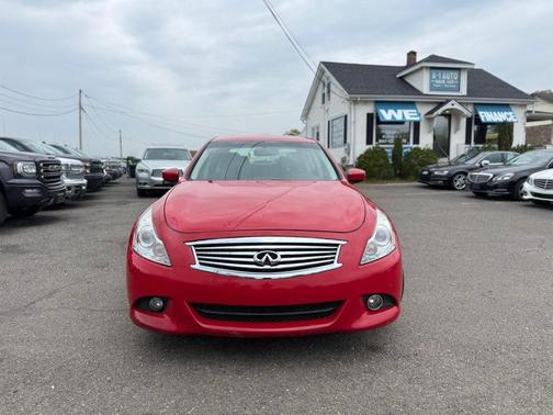 Vibrant Red 2011 INFINITI G37x Base
