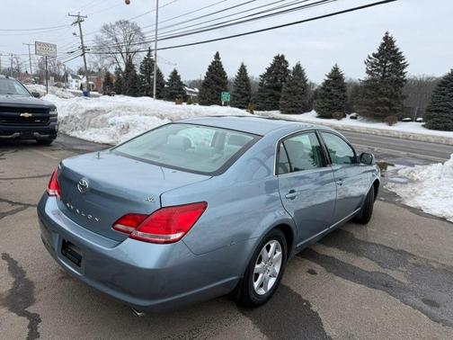 2007 Toyota Avalon XL