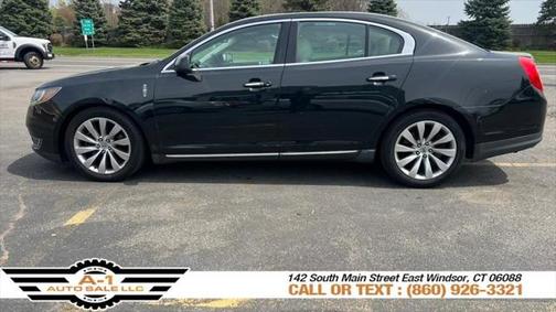 2014 Lincoln MKS Base