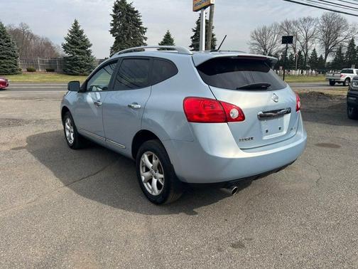 2011 Nissan Rogue SV