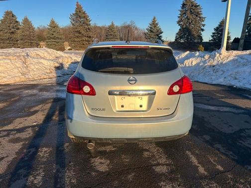 2011 Nissan Rogue SV