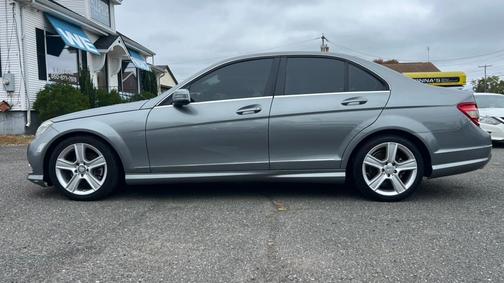 2011 Mercedes-Benz C-Class Sport