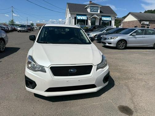 Satin White Pearl 2014 Subaru Impreza 2.0i