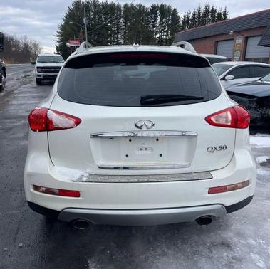 2016 INFINITI QX50 Base