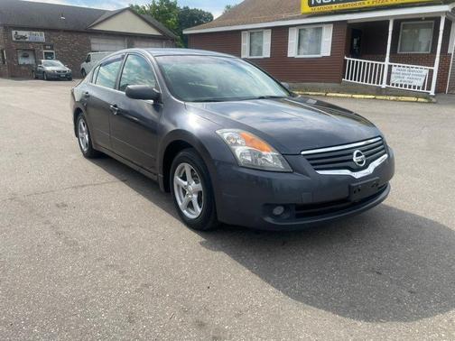 Gray 2009 Nissan Altima 2.5 S