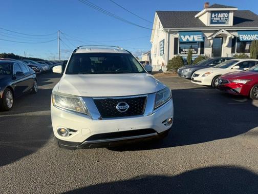 2013 Nissan Pathfinder SV