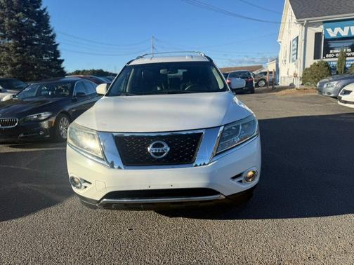 2013 Nissan Pathfinder SV