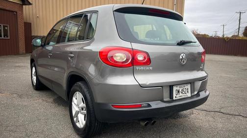 2011 Volkswagen Tiguan S