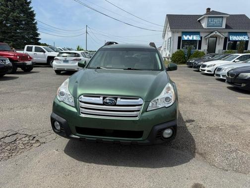 Cypress Green Pearl 2013 Subaru Outback 2.5i Premium