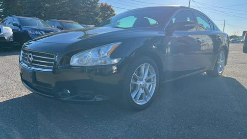 2011 Nissan Maxima SV