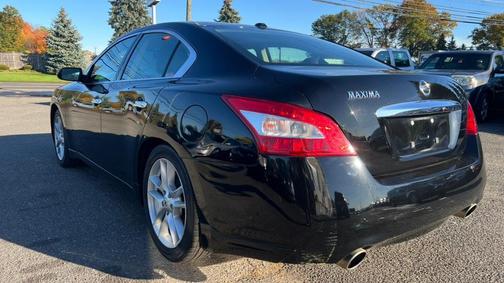 2011 Nissan Maxima SV