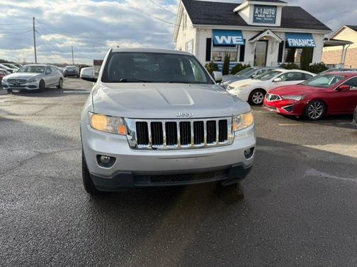 2011 Jeep Grand Cherokee Laredo