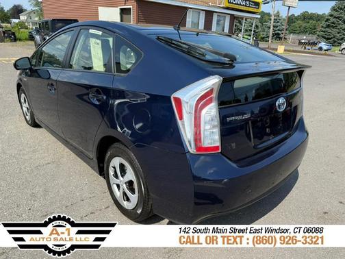 2012 Toyota Prius One