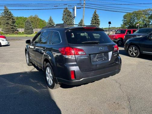 Graphite Grey Metallic 2012 Subaru Outback 2.5i Premium
