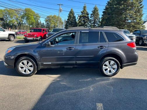 Graphite Grey Metallic 2012 Subaru Outback 2.5i Premium