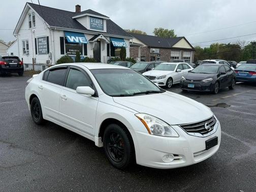 Winter Frost Pearl 2010 Nissan Altima 2.5 SL