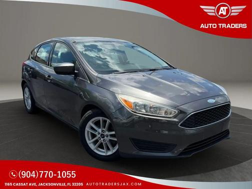 Magnetic Metallic 2018 Ford Focus SE