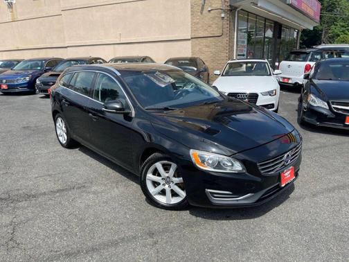 2017 Volvo V60 T5 Premier