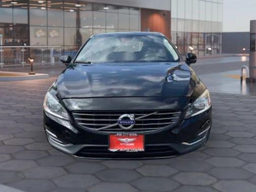 2017 Volvo V60 T5 Premier