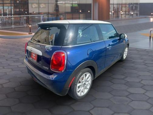 Blue 2015 MINI Hardtop Cooper