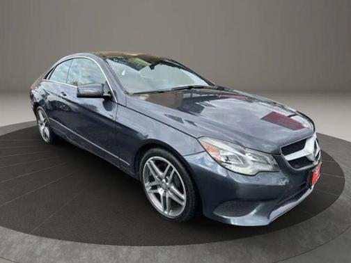 Gray 2014 Mercedes-Benz E-Class 4MATIC