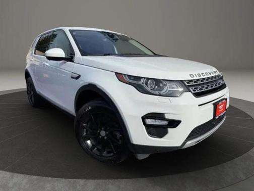 Yulong White Metallic 2019 Land Rover Discovery Sport Landmark Edition