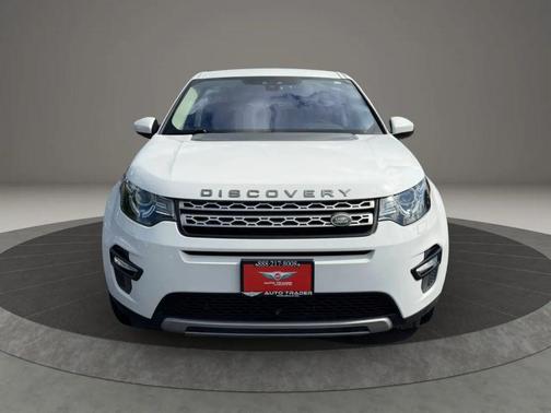 Yulong White Metallic 2019 Land Rover Discovery Sport Landmark Edition