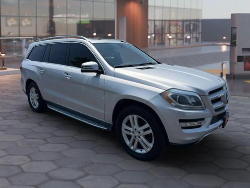 Silver 2015 Mercedes-Benz GL-Class 4MATIC