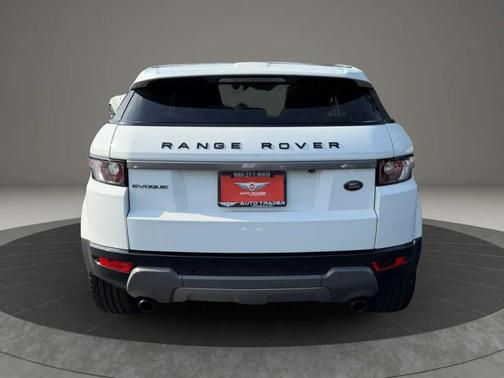 White 2013 Land Rover Range Rover Evoque Pure Plus