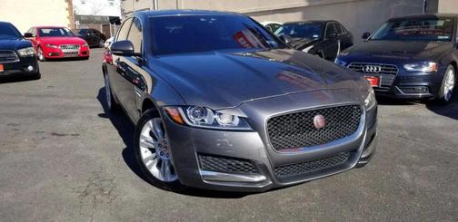 2017 Jaguar XF 35t Premium