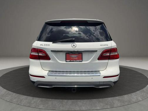 White 2014 Mercedes-Benz M-Class 4MATIC