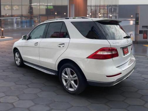 White 2014 Mercedes-Benz M-Class 4MATIC