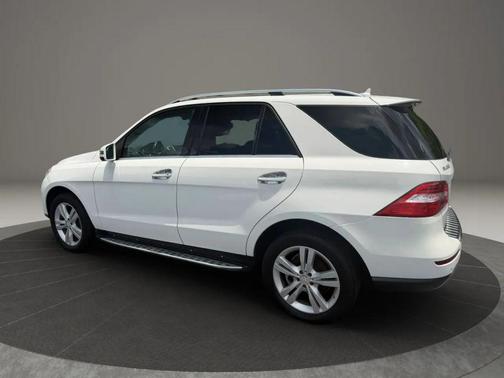 White 2014 Mercedes-Benz M-Class 4MATIC