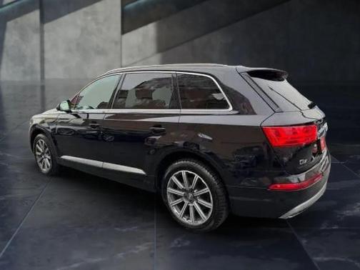 2017 Audi Q7 3.0T Premium