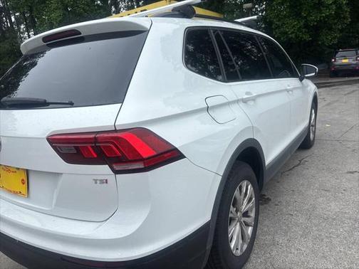2018 Volkswagen Tiguan 2.0T SE