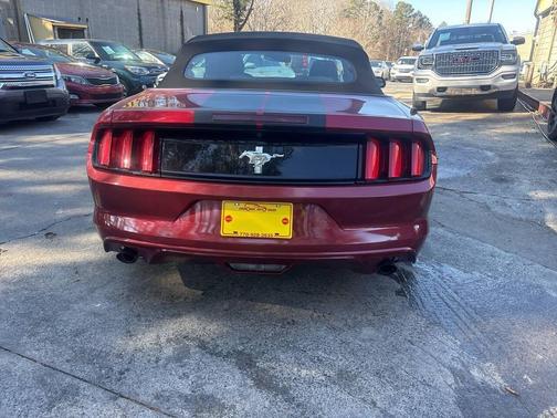 2015 Ford Mustang V6