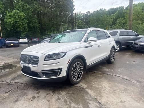 White 2019 Lincoln Nautilus Reserve