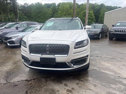 White 2019 Lincoln Nautilus Reserve