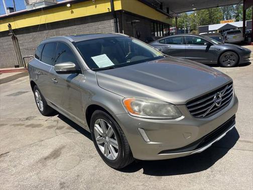 2016 Volvo XC60 T6 Drive-E