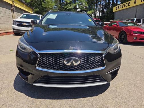 2019 INFINITI QX30 Luxe 4dr Crossover