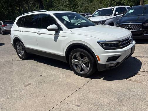 White 2019 Volkswagen Tiguan 2.0T SEL